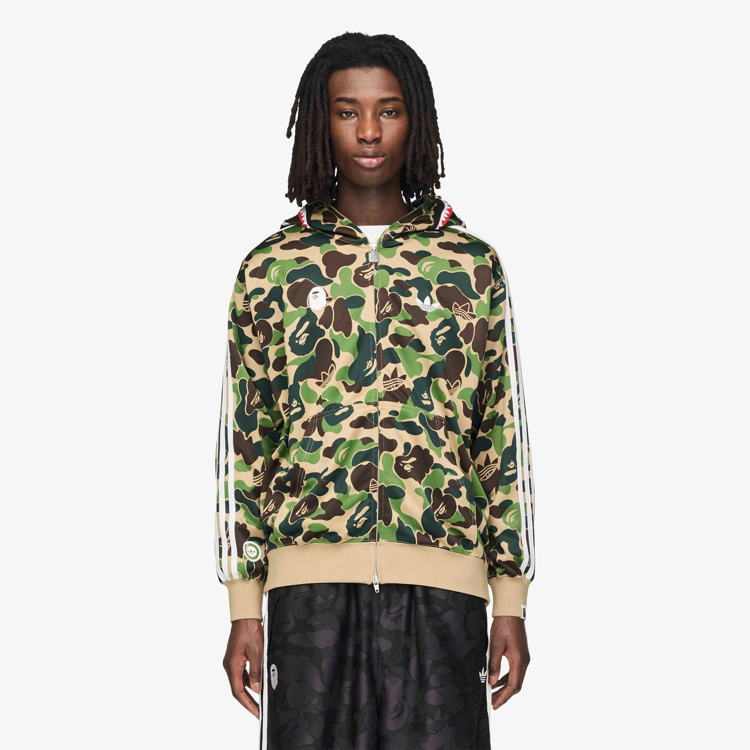Shark Track Hoodie x BAPE® - Image 3