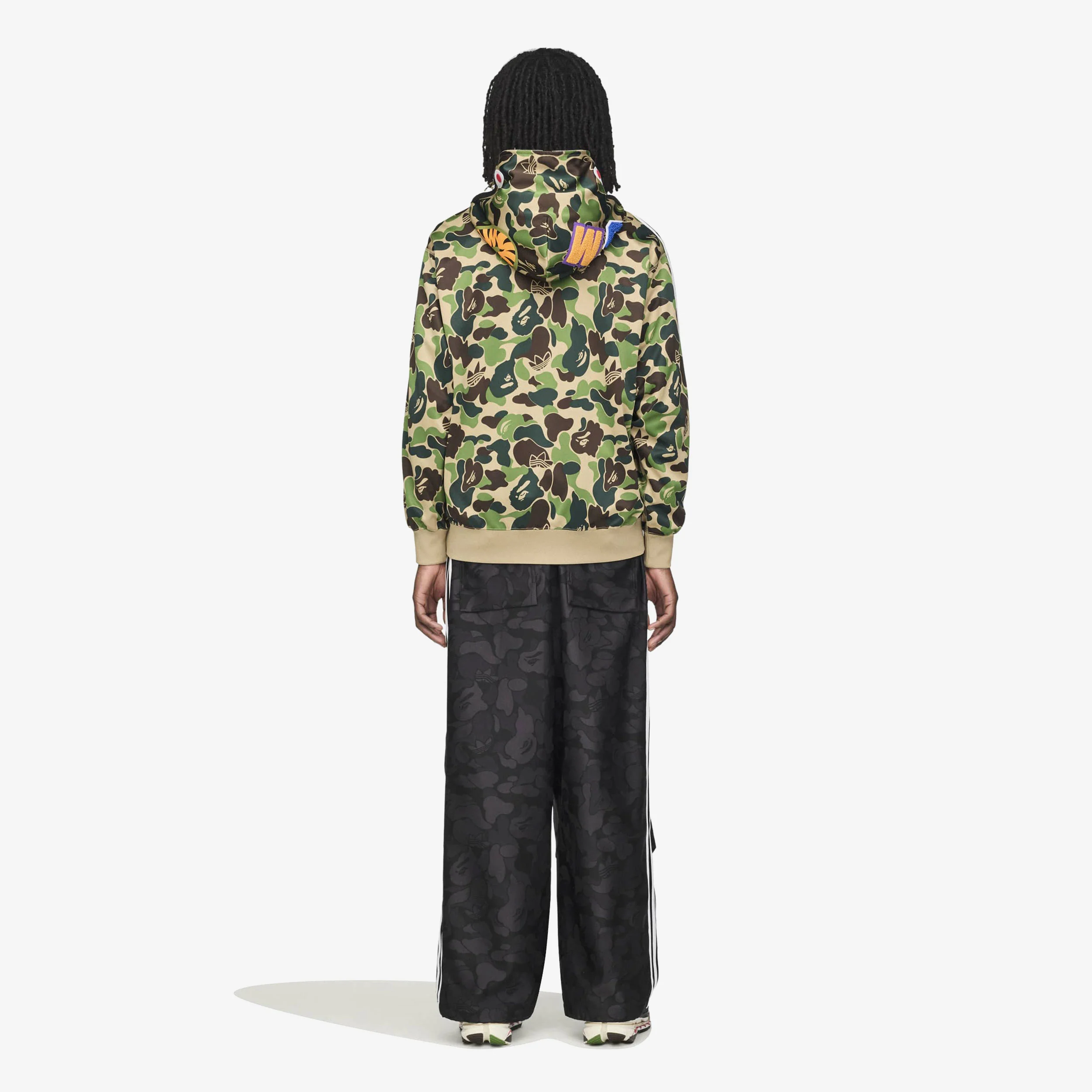 Shark Track Hoodie x BAPE® - Image 7
