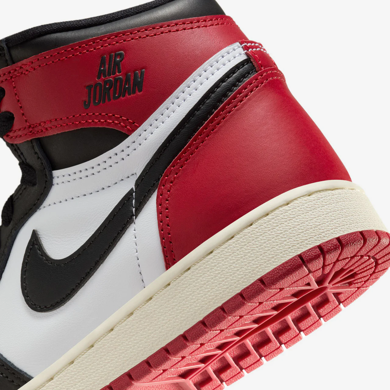 Air Jordan 1 High OG (GS) - Image 8