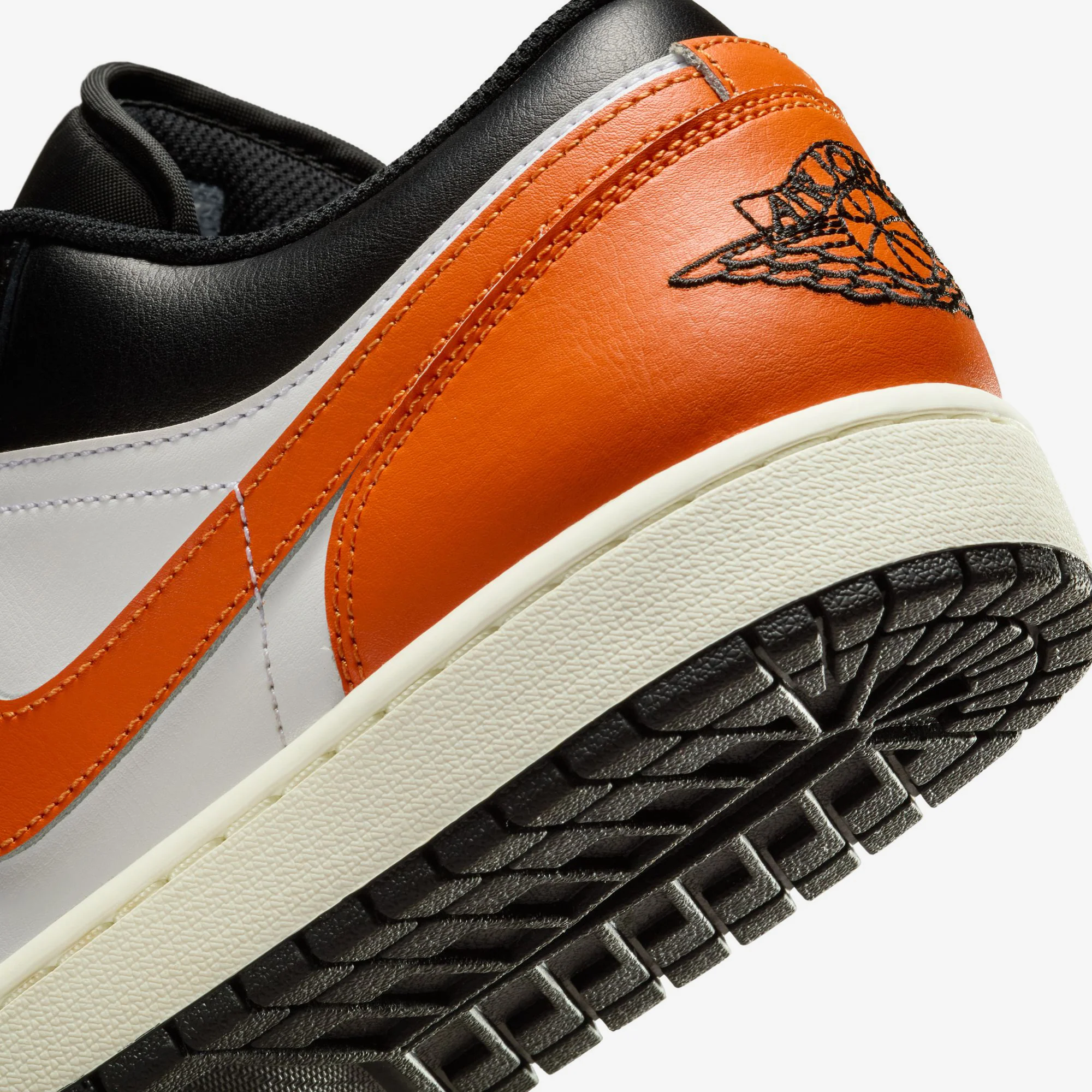 Air Jordan 1 Low - Image 7