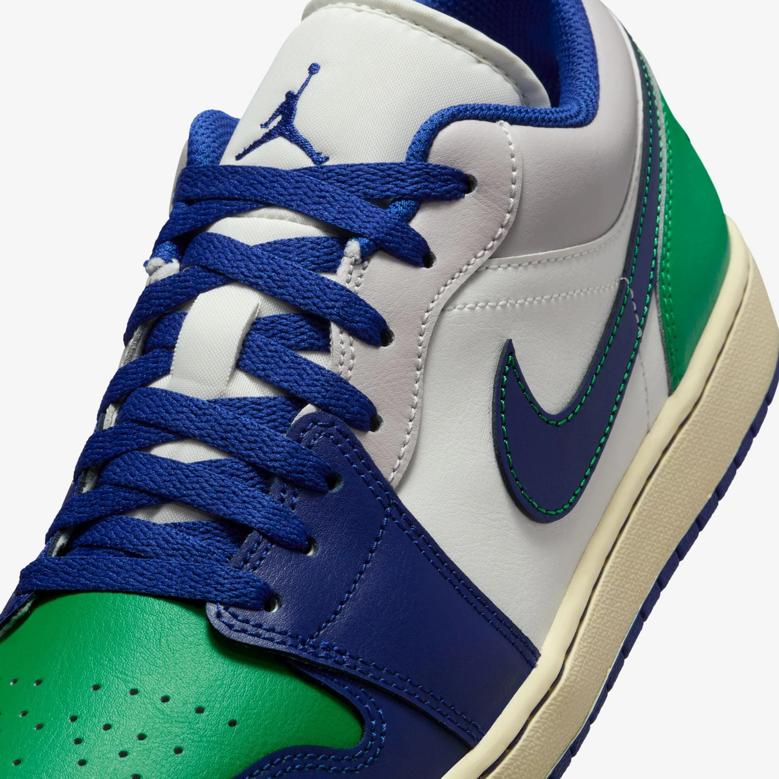 Air Jordan 1 Low - Image 6