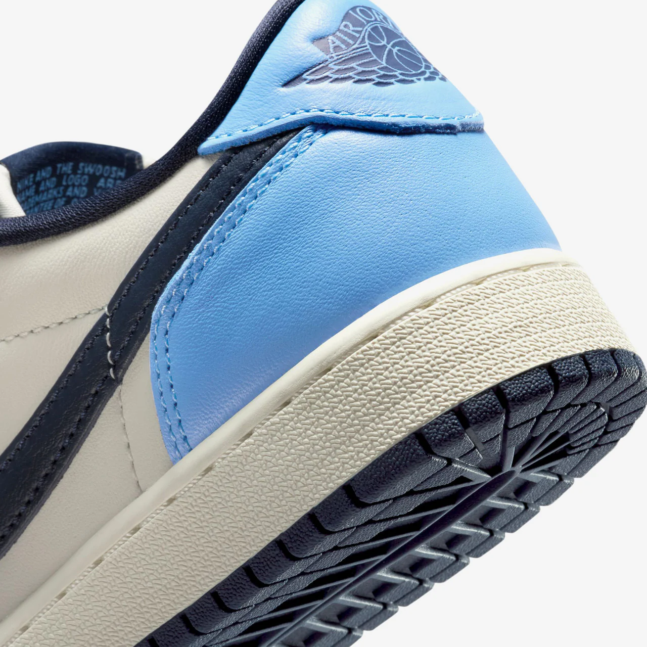 Air Jordan 1 Low OG (GS) - Image 5