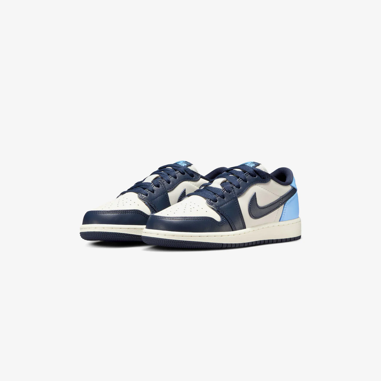 Air Jordan 1 Low OG (GS) - Image 6