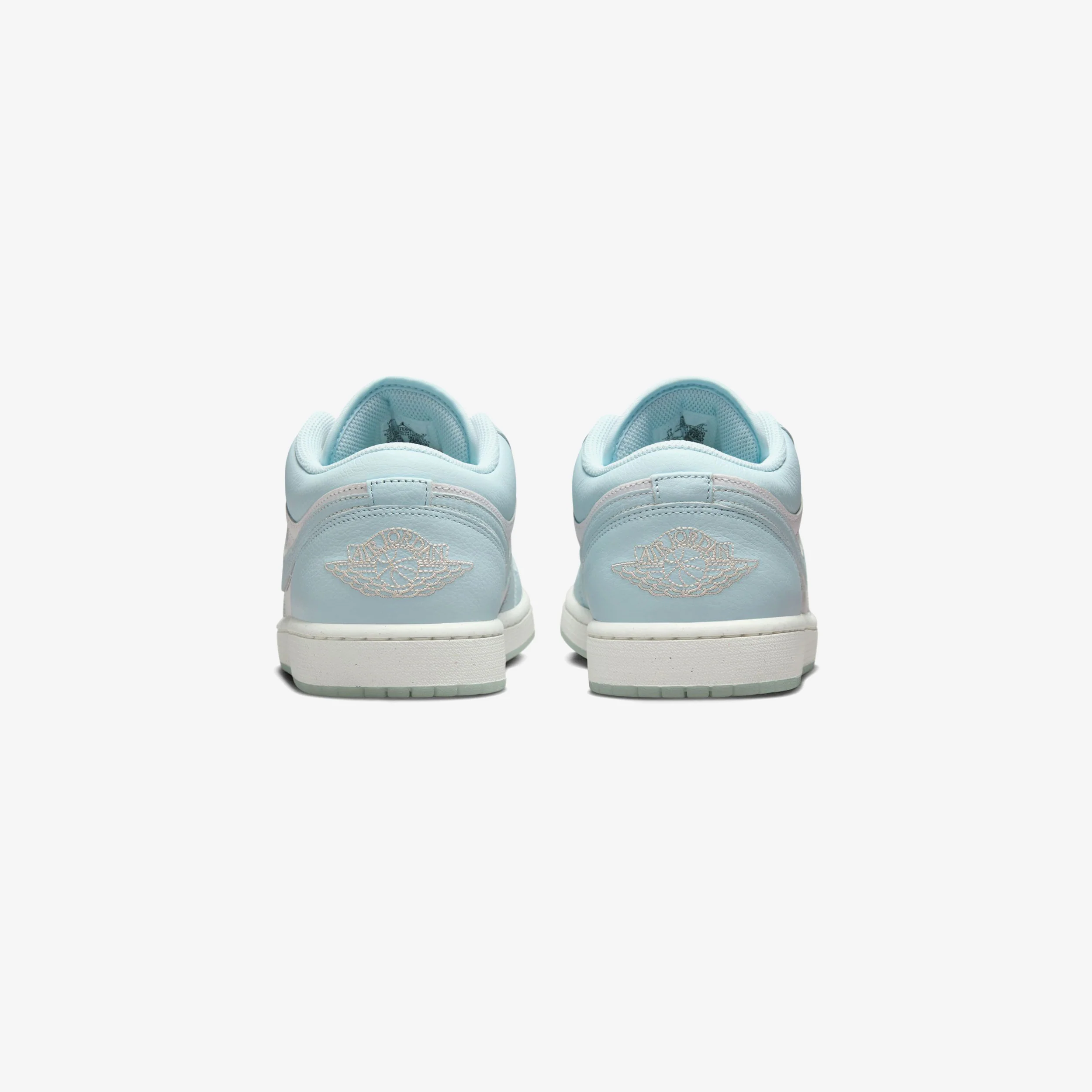 Air Jordan 1 Low SE - Image 4