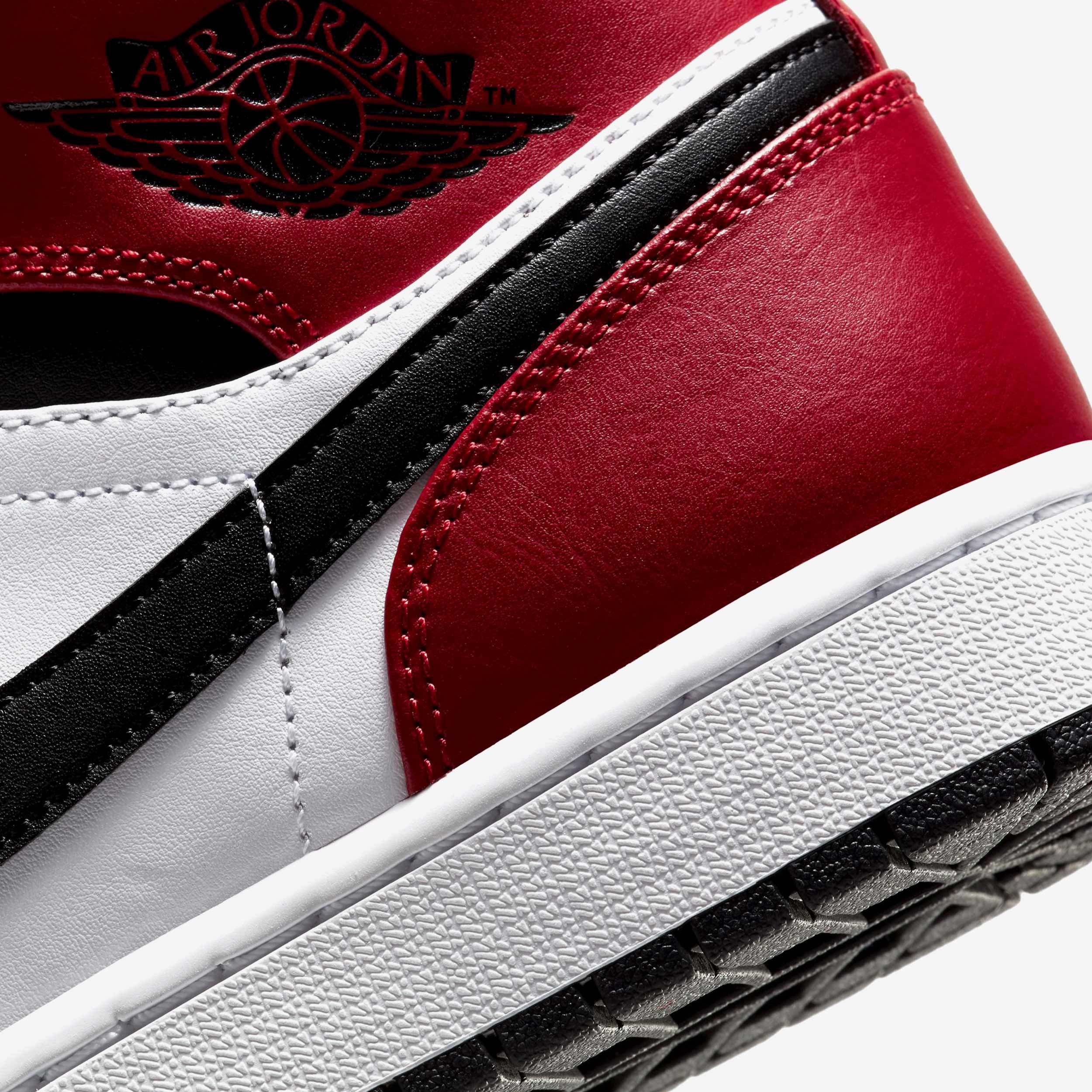 Air Jordan 1 Mid - Image 7