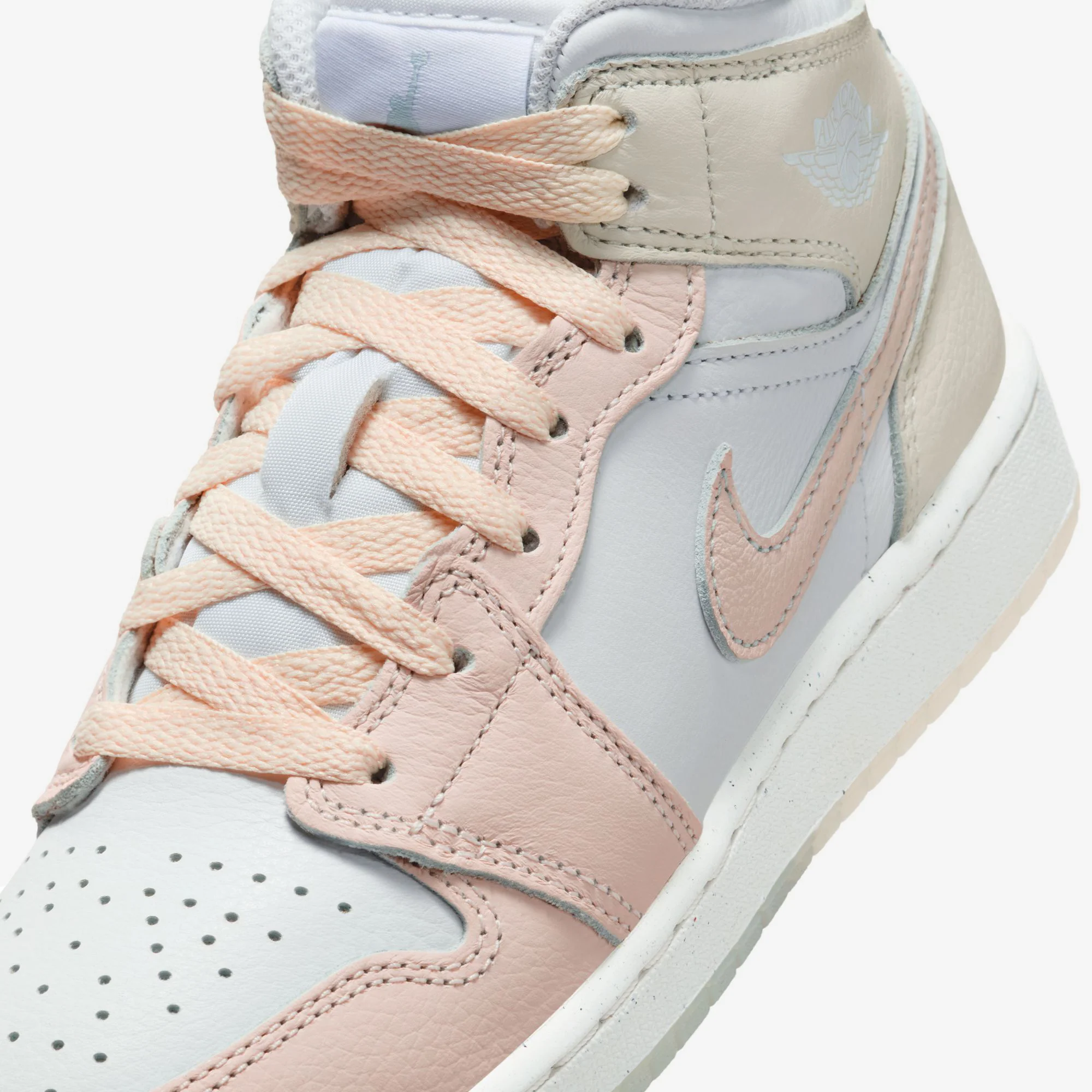 Air Jordan 1 Mid SE (GS) - Image 7