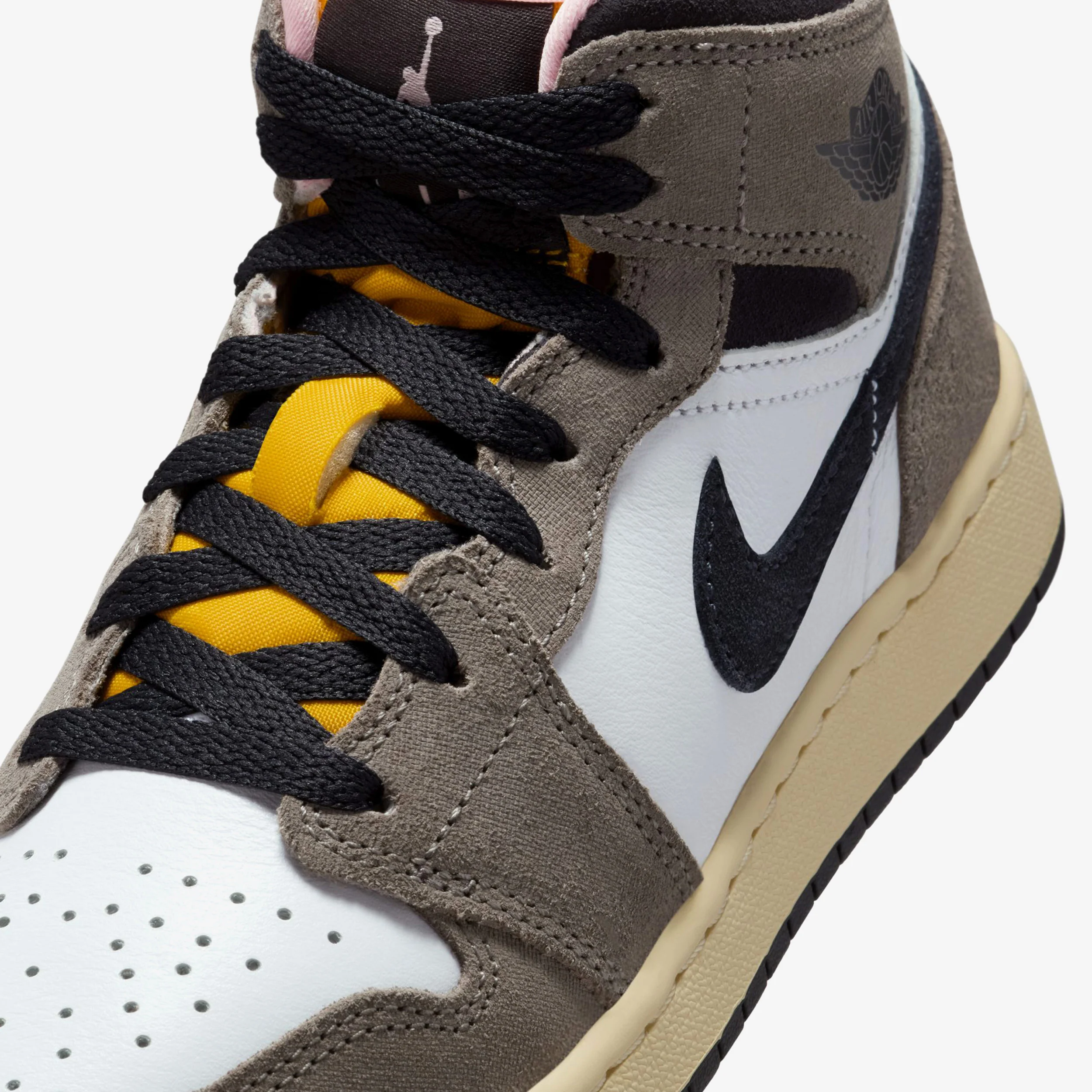 Air Jordan 1 Mid SE (GS) - Image 6