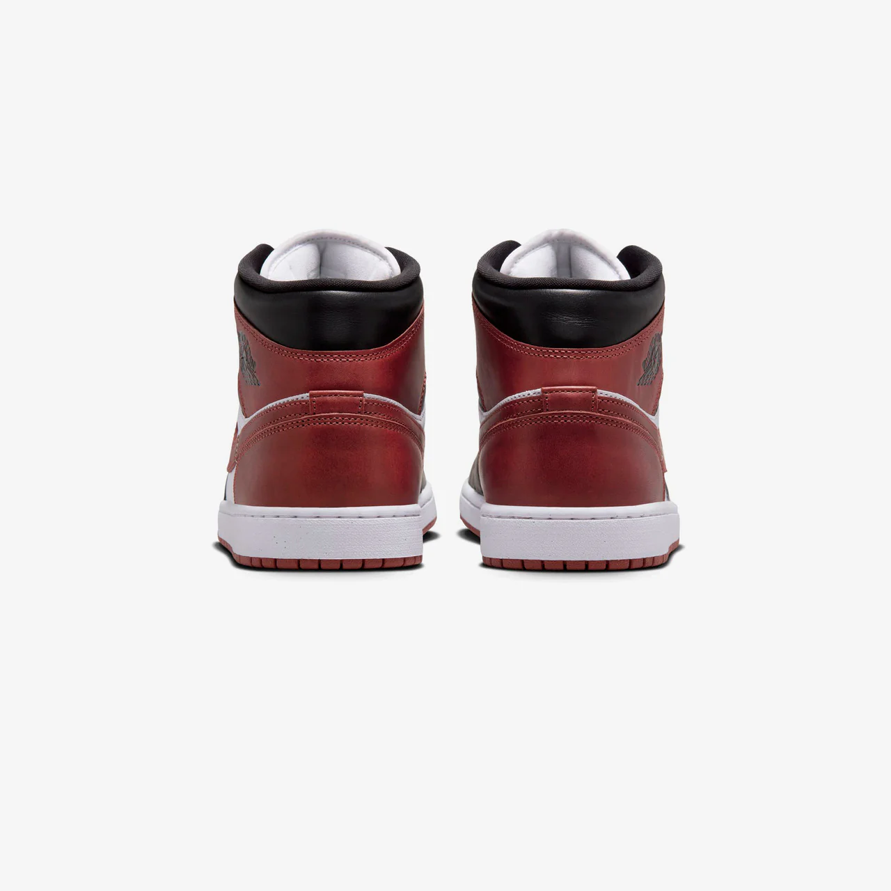 Air Jordan 1 Mid SE - Image 3