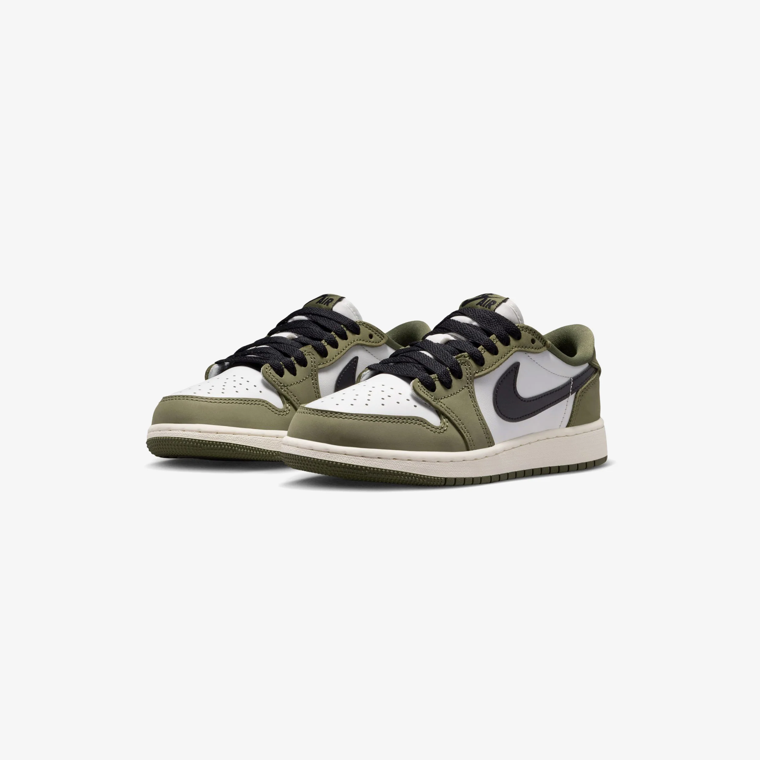 Air Jordan 1 Retro Low "Medium Olive" (GS) - Image 2