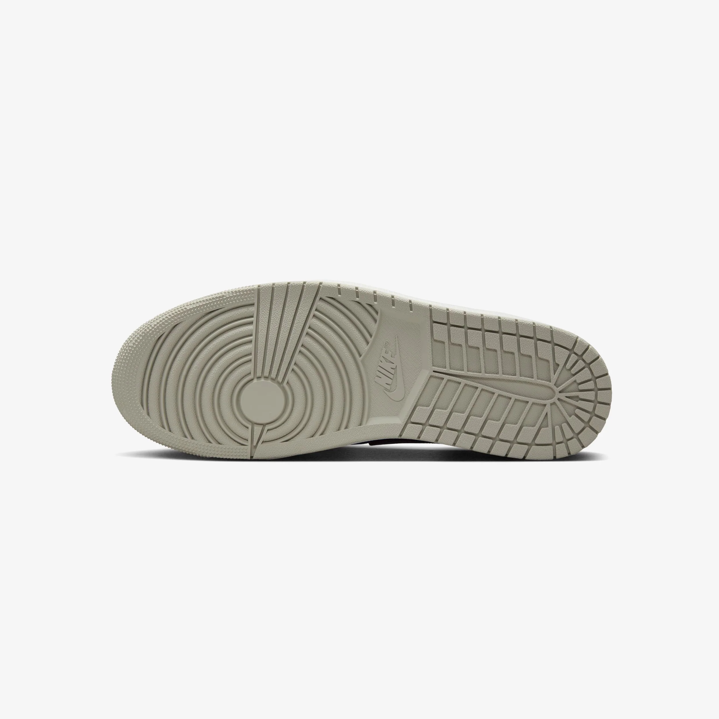 Air Jordan 1 Retro Low OG - Image 7