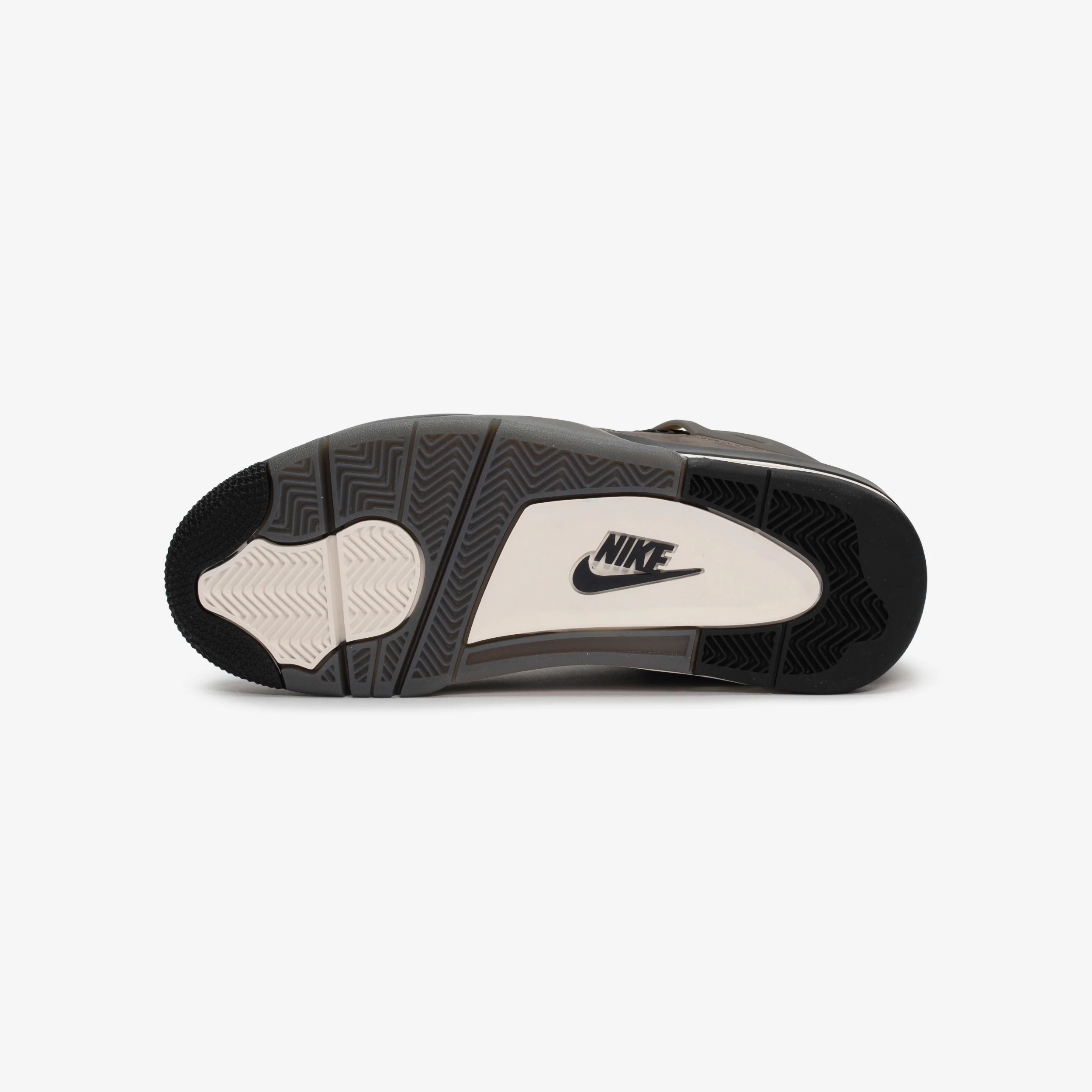 Air Jordan 4 Retro - Image 4