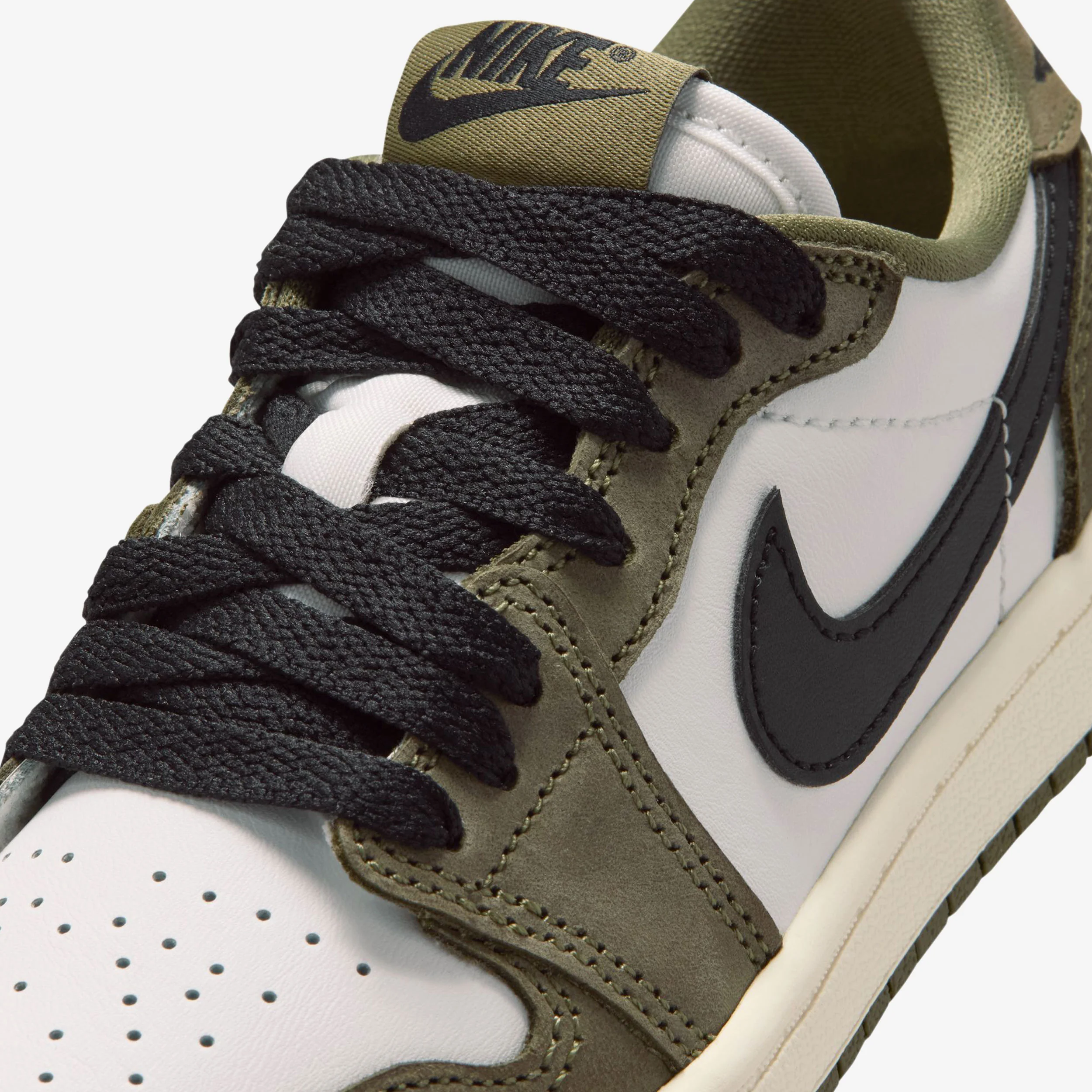 Jordan 1 Retro Low OG "Medium Olive" (PS) - Image 6