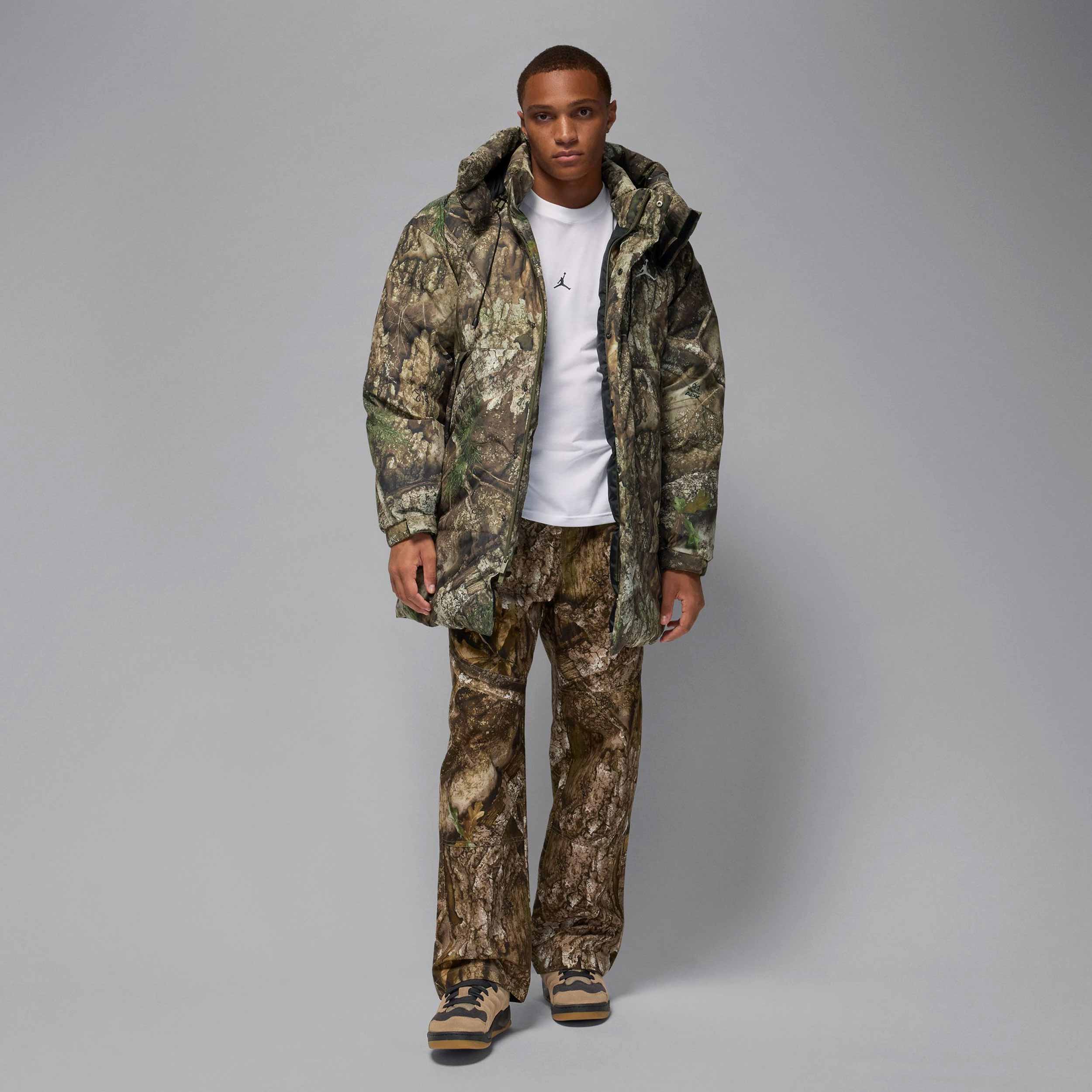 Jordan Flight Realtree Down Parka - Image 10