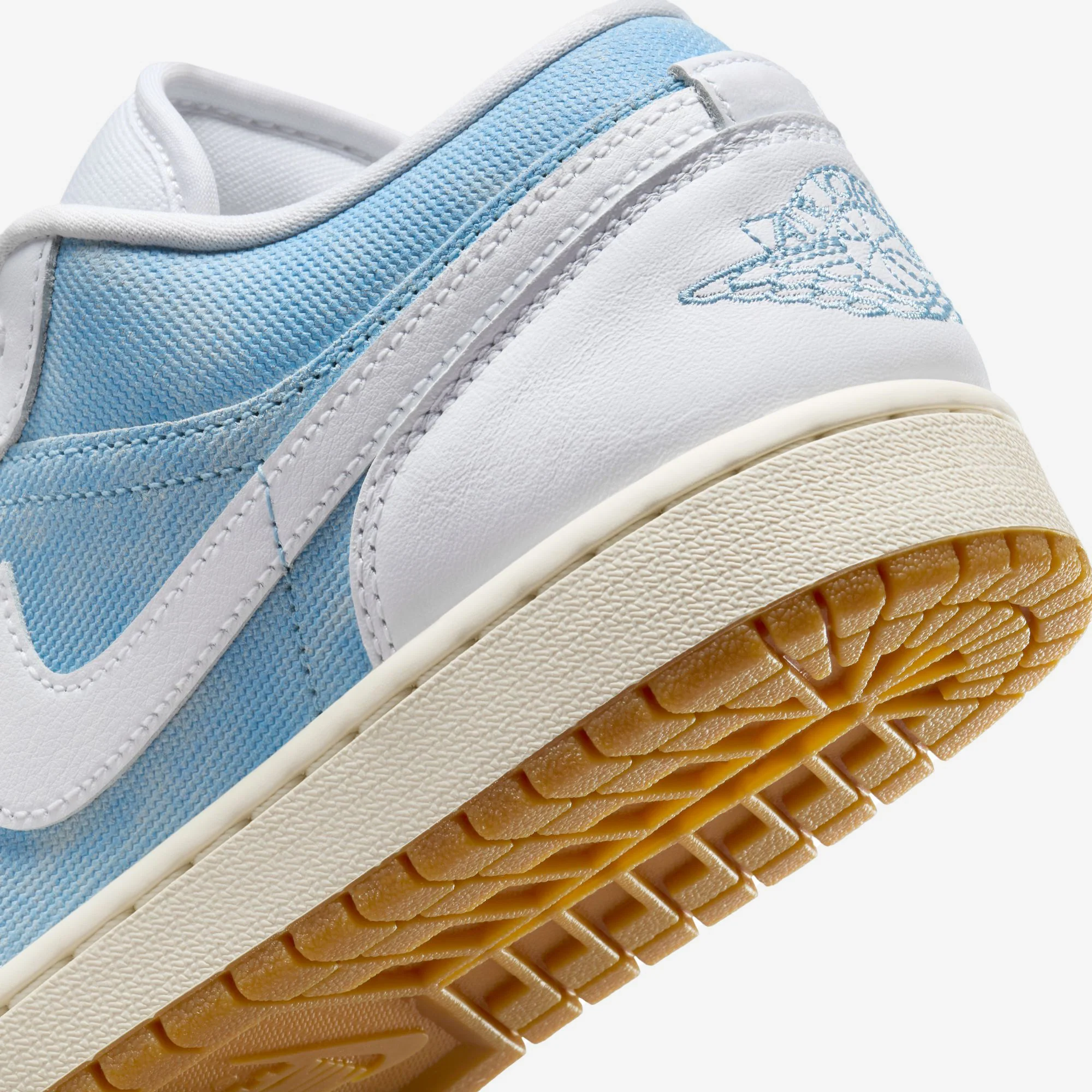 Wmns Air Jordan 1 Low SE - Image 7