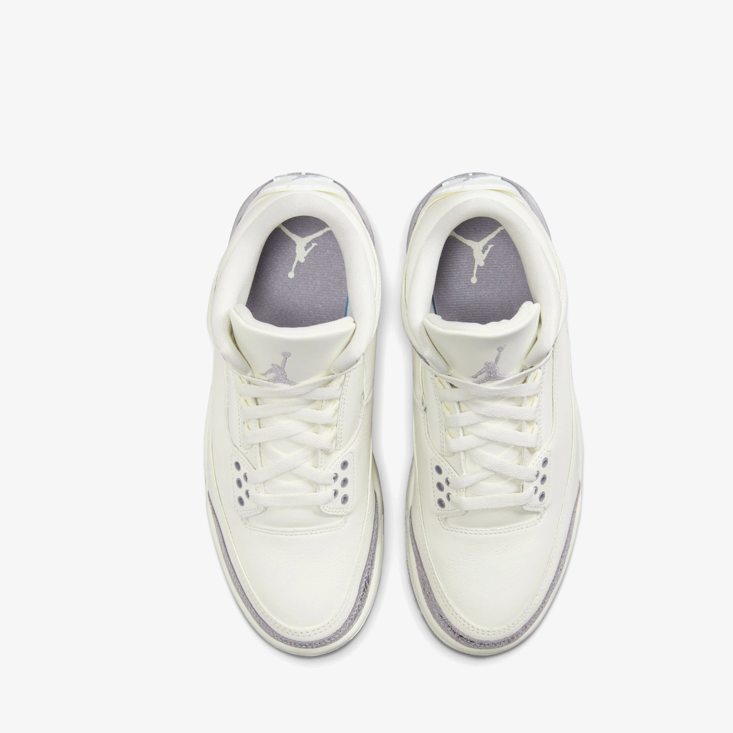 Wmns Air Jordan Retro 3 - Image 4