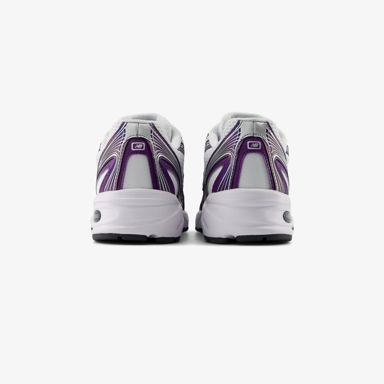 740 - Image 4