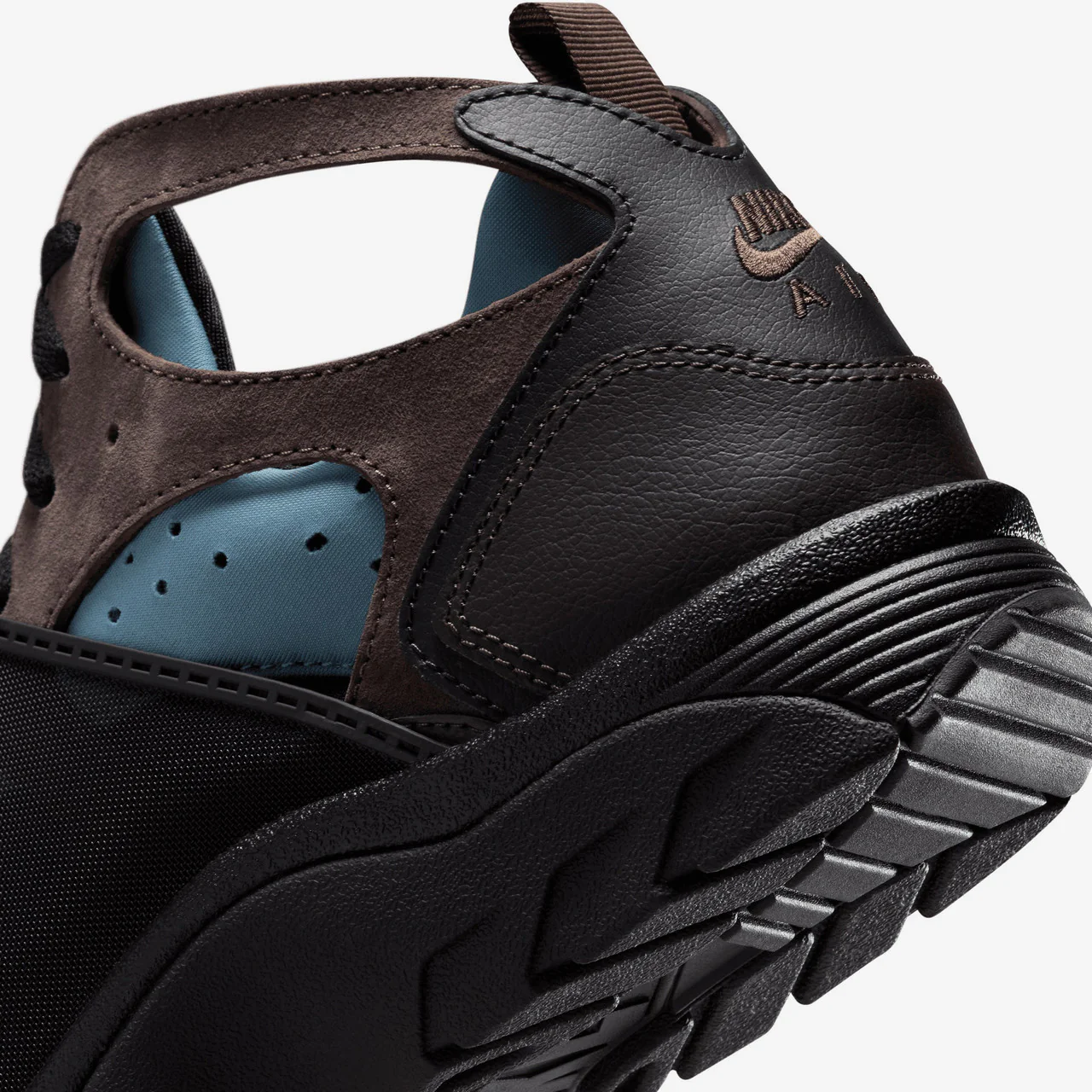 Air Trainer Huarache - Image 6