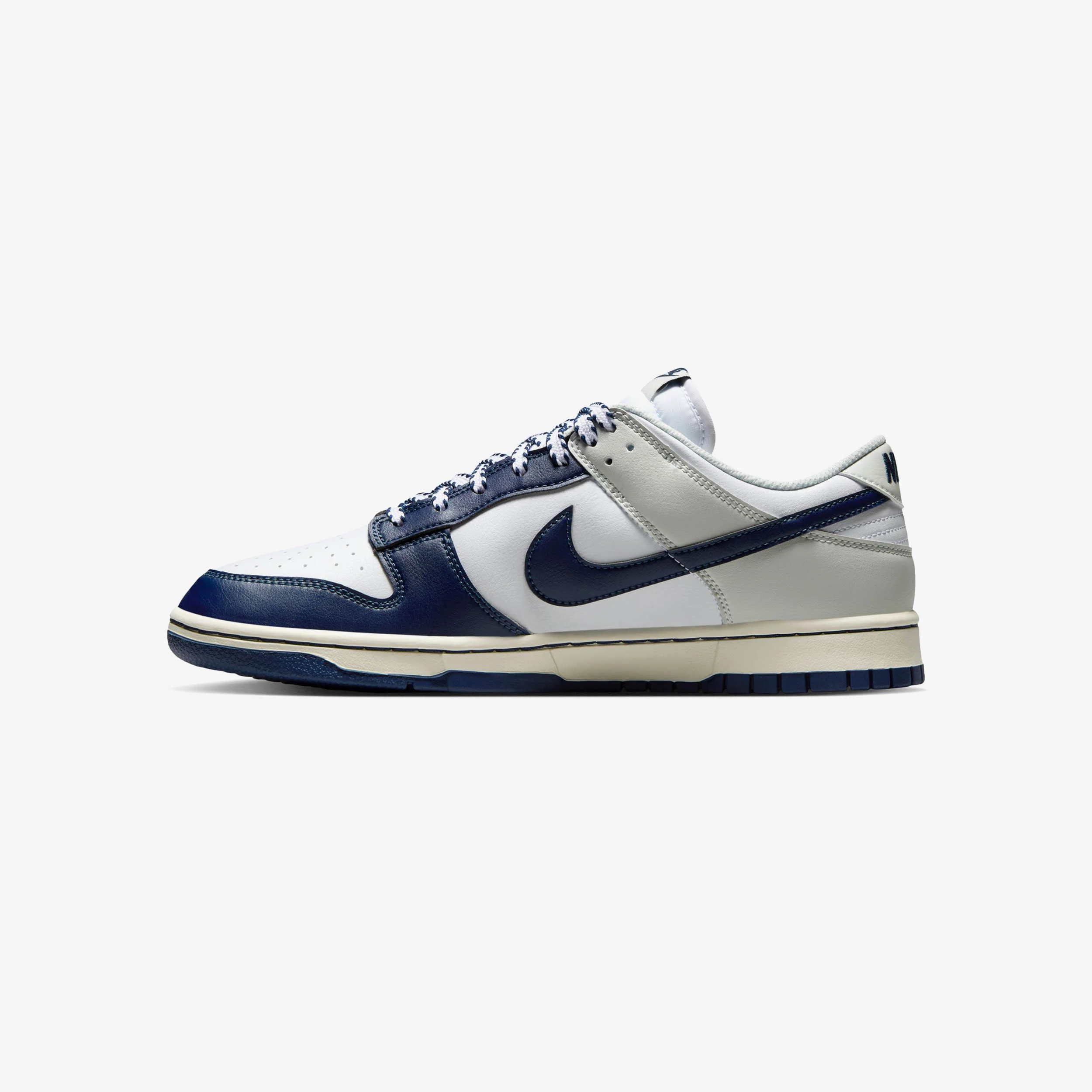 Dunk Low Retro - Image 2