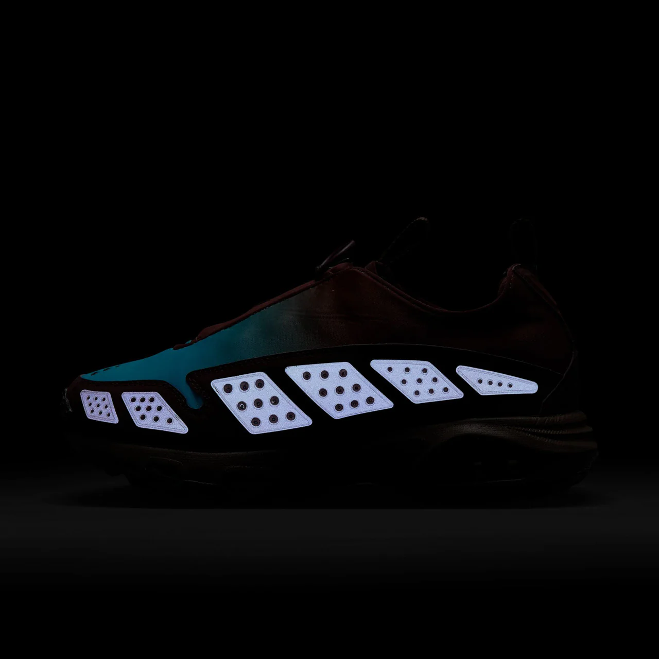 Wmns Air Max SNDR - Image 10