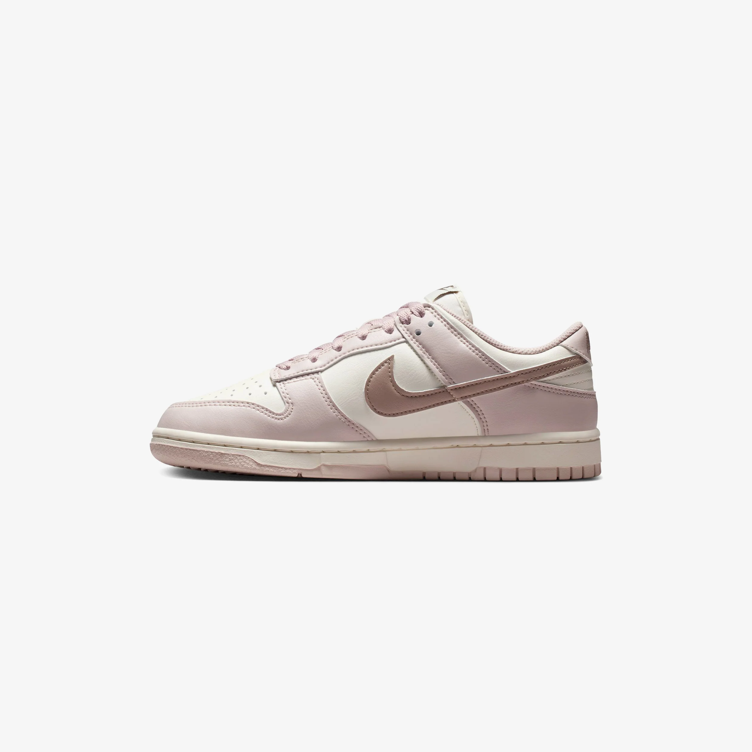 Wmns Dunk Low - Image 5