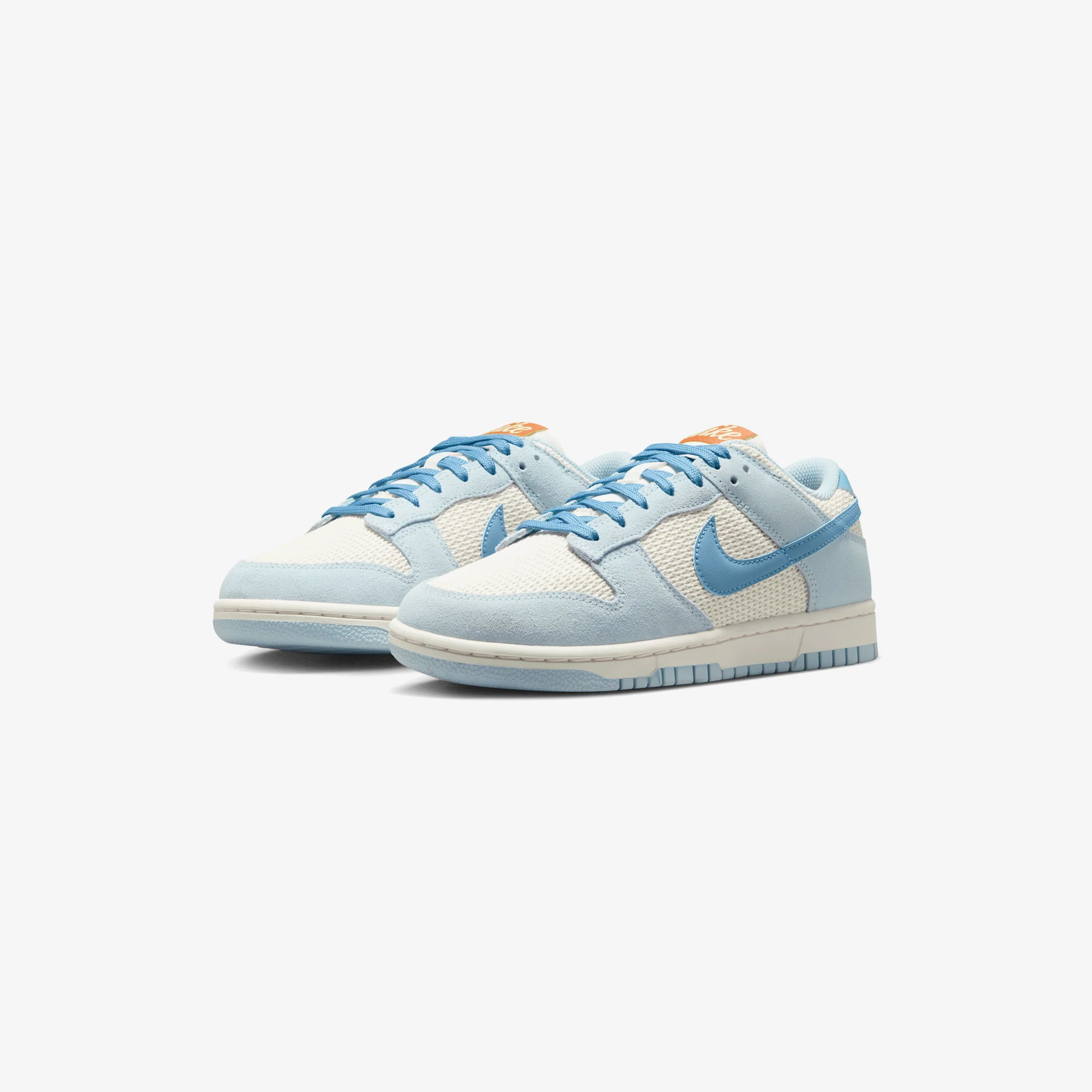 Wmns Dunk Low SE - Image 2