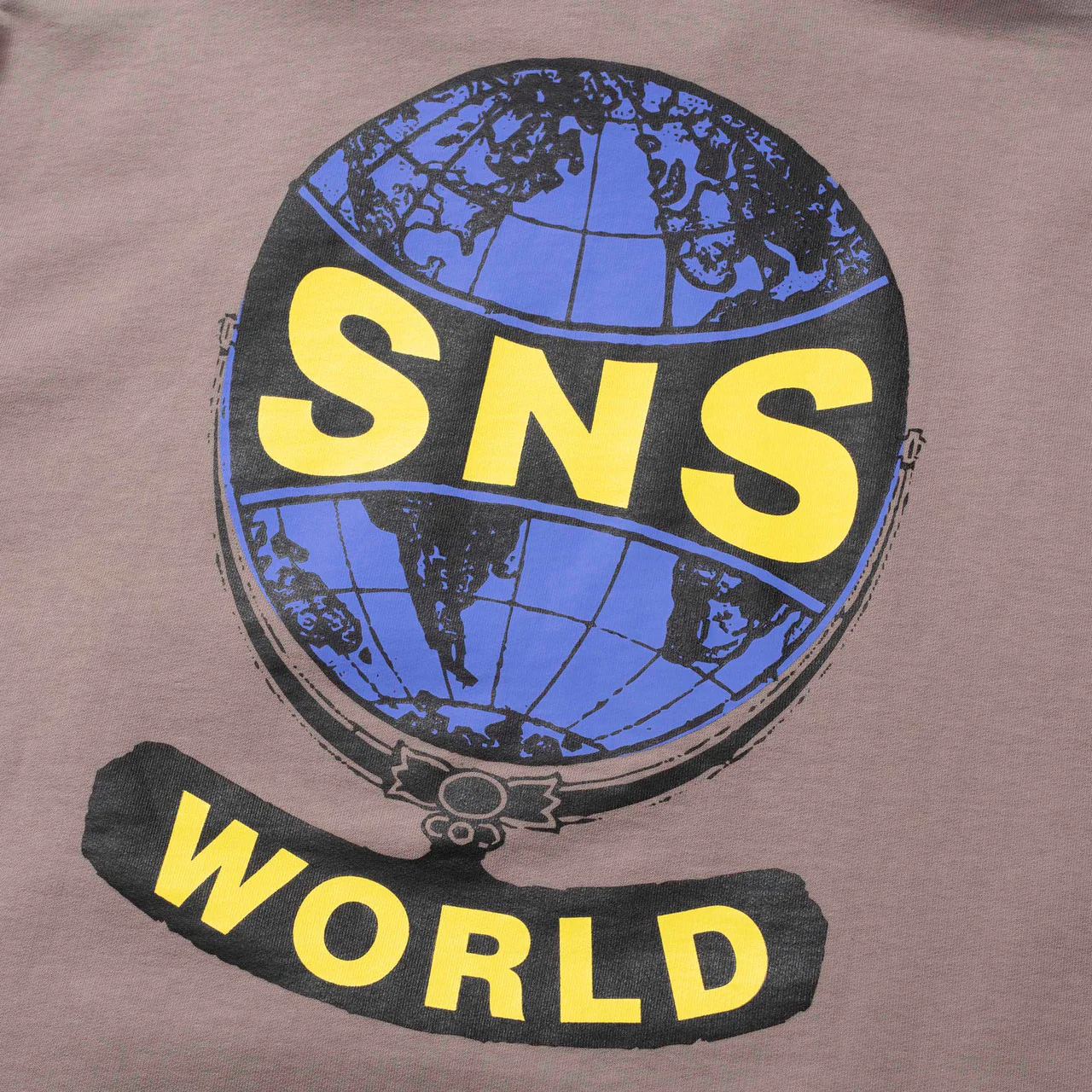 Globe Hoodie - Image 2